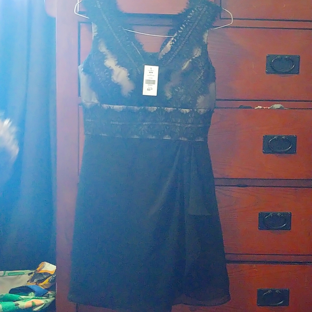 Suzy Shier M/M Black and Cream Lace NWT Dress